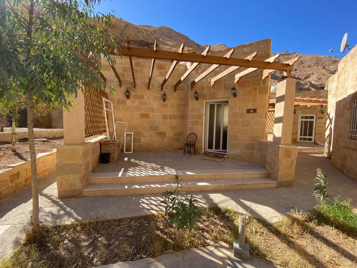 Afra Hot Springs Chalets At-Tafilah Exterior foto