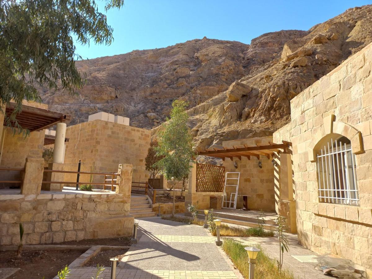 Afra Hot Springs Chalets At-Tafilah Exterior foto